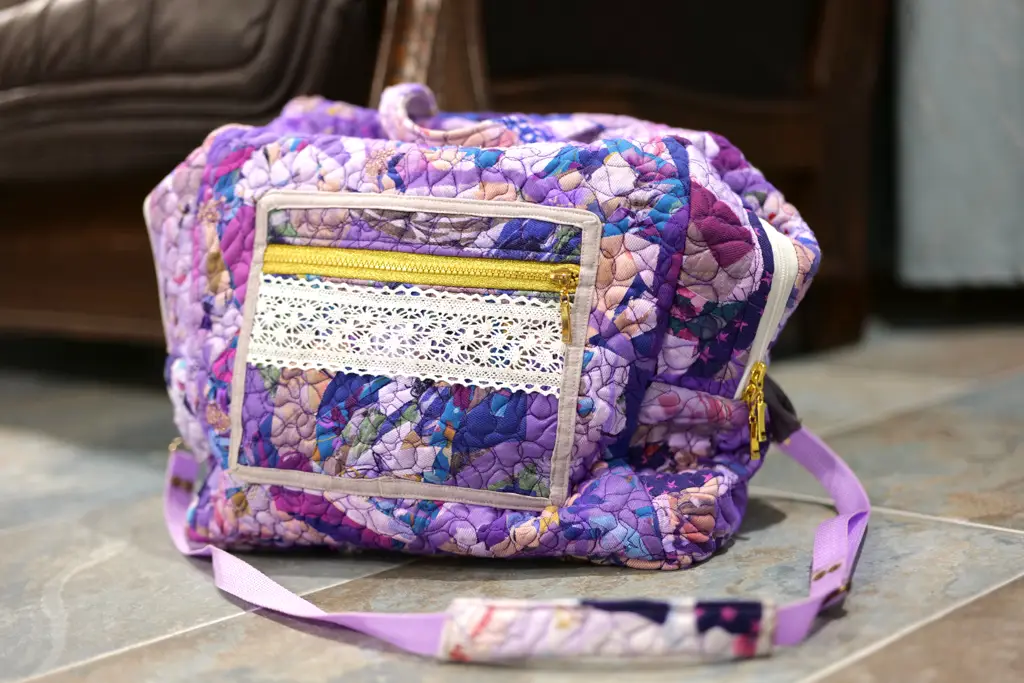 detská cestovná taška vyšívaná Pizza Patchwork fialová