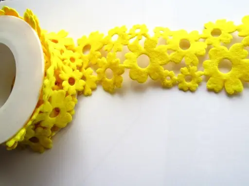 Stuha filcová girlanda 6cmx 2m/žltá