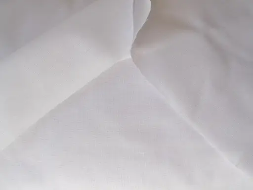 Vlizelín nažehľovací plátno 90cm/biely