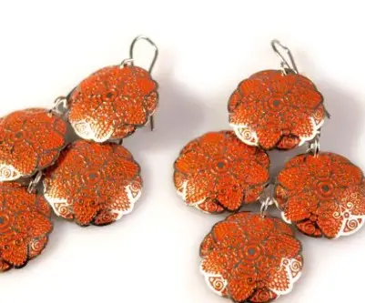 Náušnice kovové kruhy s ornamentami 60mm/oranžové