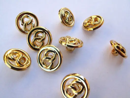 Gombík SP symbol retiazka 16mm/zlatý