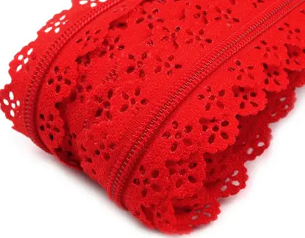 Zips nekonečný špirálový 3mm krajkový/červený