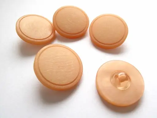 Gombík SP perleť krúžok 20mm/béžový