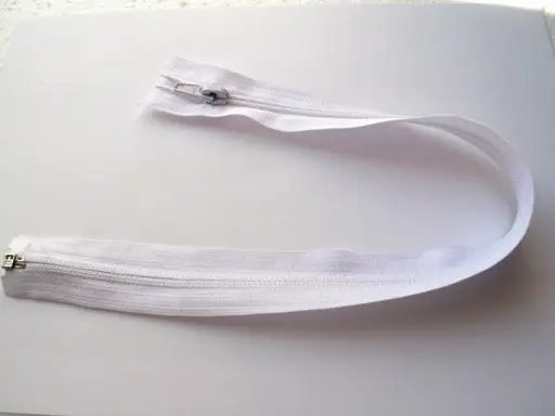 Zips špirálový deliteľný 5mmx 70cm/biely