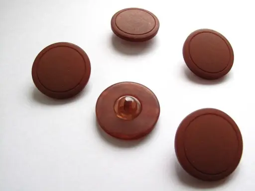 Gombík SP perleť krúžok 15mm/kapučino