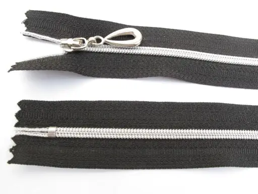 Zips špirálový ozdobný nedeliteľný 3mmx16cm/strieborno- čierny