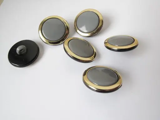 Gombík SP hladký s kovovým krúžkom 17mm/zlato- šedý