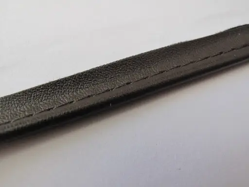 Výpustka koženková 10mm/kávová