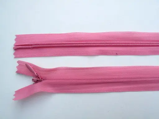 Zips skrytý dederon nedeliteľný 30cm/ružový