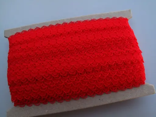 Krajka syntetická oblúčiky 15mm/červená