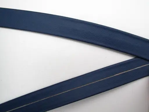 Šikmý prúžok koženkový 15mm/navy modrý