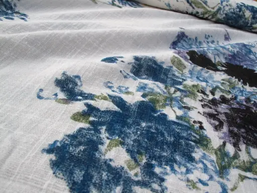 Gázovina pevná kytice 19031/modro- čierno- smotanová