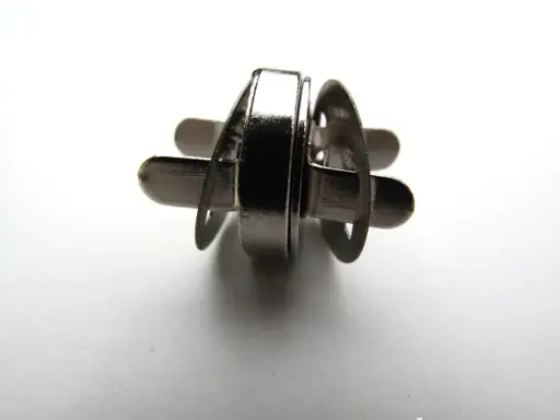 Zapínanie na tašky magnet 15mm/nikel
