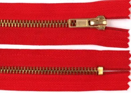 Zips kovový nedeliteľný riflový 6mmx 16cm/zlato- červený