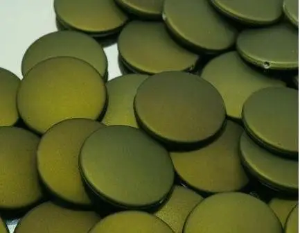 Korálky plastové metal matné placky 25mmx25ks/army zelené