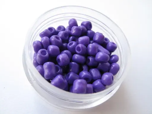 Korálky sklenené 4mmx14g/fialové tmavé mliečne