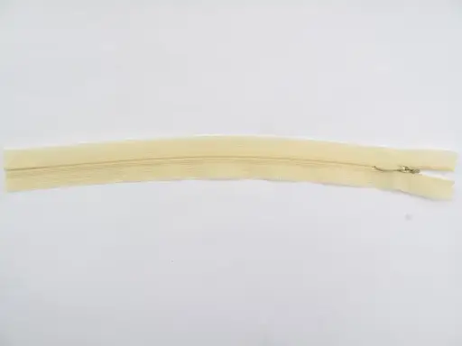Zips skrytý dederón 18cm/maslový