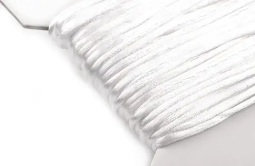 Šnúra saténová korzetová 2mm/biela
