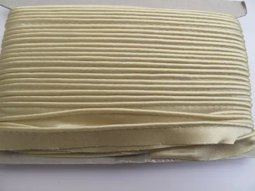 Výpustka saténová 15mm/béžová svetlá