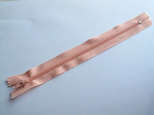 Zips špirálový šatový 3mmx20cm/marhuľkový svetlý