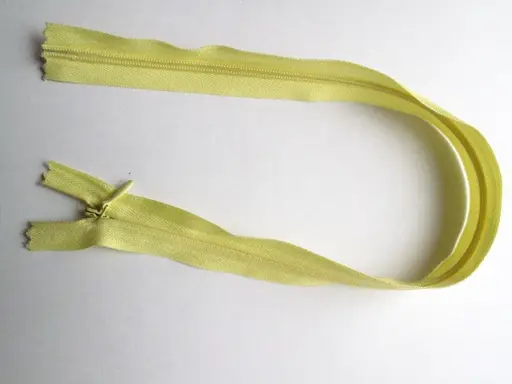 Zips skrytý polyesterový 40cm/žltý svetlý