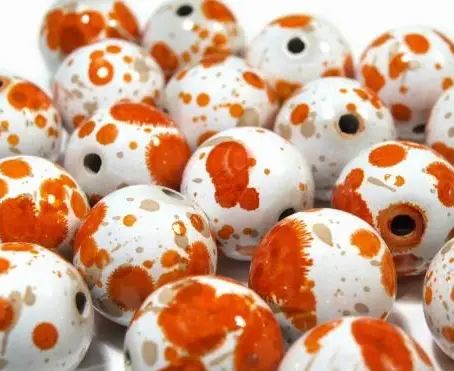 Korálky plastové dalmatin guličky 20mmx 25ks/bielo- oranžové