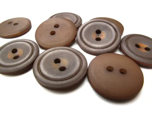 Gombík dvojdierkový matný kruh s patinou 22mm/medeno- šedý tmavší