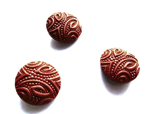Gombík SP ornamenty 26mm/svetlohnedý