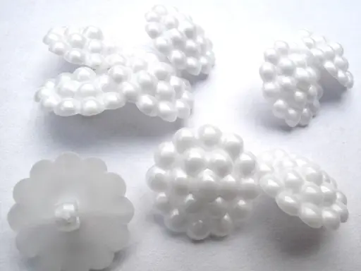 Gombík SP kvet malina 25mm/biela perleť