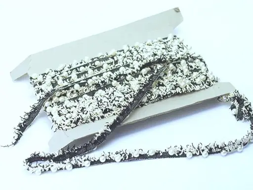 Prýmka strapkaná chanel korálky 15mm/čierno- bielo- krémová