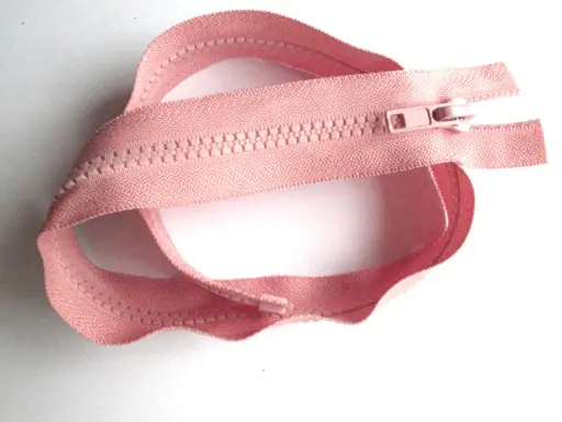 Zips kostený deliteľný 65cm/ružový púdrový