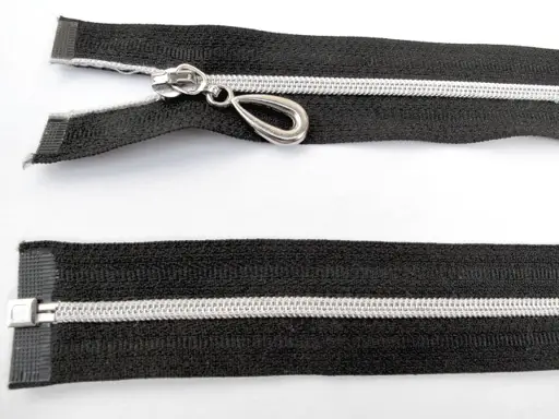 Zips ozdobný špirálový deliteľný ozdobné tiahlo 5mmx 60cm/strieborno- čierny