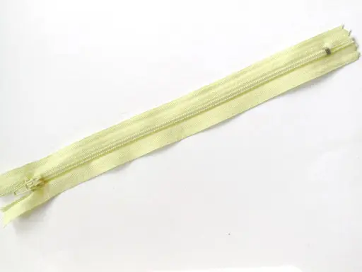 Zips špirálový šatový 3mmx20cm/maslový