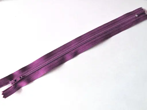 Zips špirálový šatový 3mmx20cm/fialový baklažán