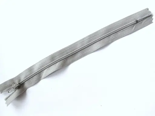 Zips špirálový šatový 3mmx20cm/svetlosivý